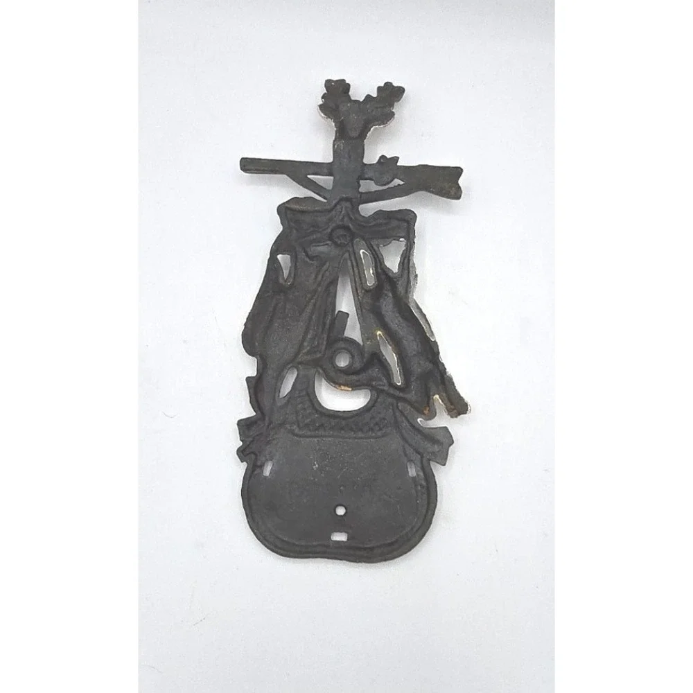 Antique Cast Iron‎ Hunter's Match Safe